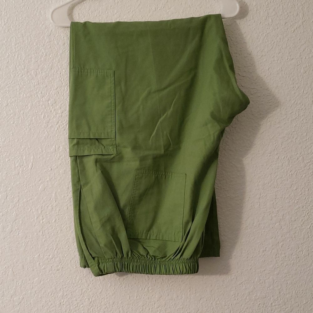 Scrub pants